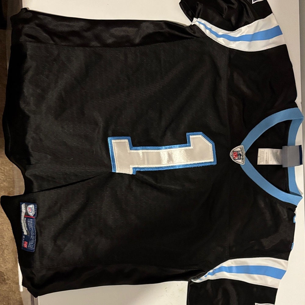 Reebok Women's Black Jersey with Blue Trim